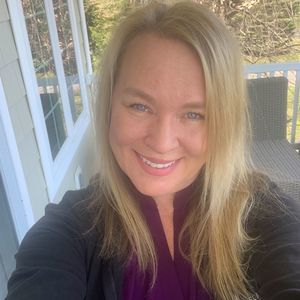 Meet your Posher, Lorri